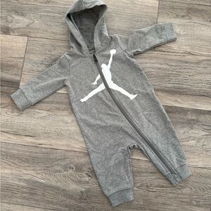 Jordan Gray Kids Hooded Footie